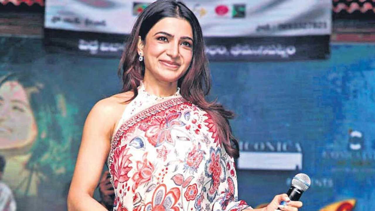 శర్వానంద్‌, సిద్ధార్థ్‌ హీరోలుగా, అదితి రావు హైదరీ, అను ఇమ్మాన్యుయెల్‌ జంటలుగా నటించిన చిత్రం మహా సముద్రం. ఈ మూవీ రిలీజై డిజాస్టర్ అందుకుంది. `ఆర్‌ఎక్స్ 100` ఫేమ్‌ అజయ్‌ భూపతి దర్శకత్వం వహించారు. కాగా, ఈ మూవీలో మొదట హీరోయిన్‌గా సమంత అనుకున్నారంట. కానీ ఈ బ్యూటీ ఈ మూవీ రిజక్ట్ చేయడంతో అదితిరావుకు అవకాశం వచ్చింది. అలా సమంత డిజాస్టర్ నుంచి బయట పడింది.