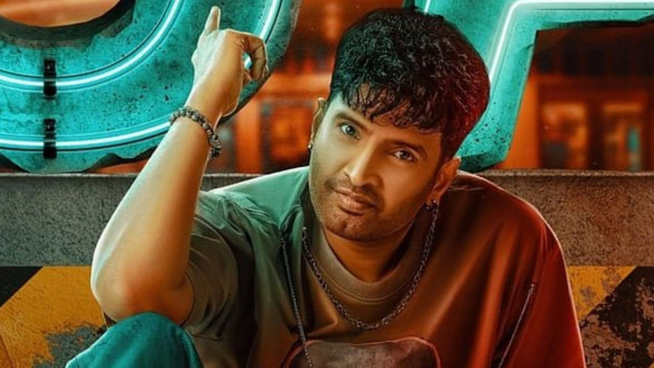 Santhanam: హిందూ సంఘాల ఆందోళనలతో దిగొచ్చిన 'డీడీ'.. 'శ్రీనివాస గోవింద' పేరడీ సాంగ్ తొలగింపు