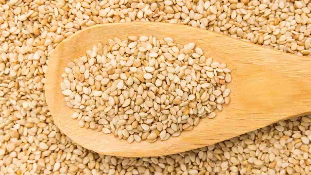 Sesame Seeds Benefits: నువ్వులతో ఎన్ని ఆరోగ్య సమస్యలకు చెక్ పెట్టవచ్చో మీకు తెలుసా..?