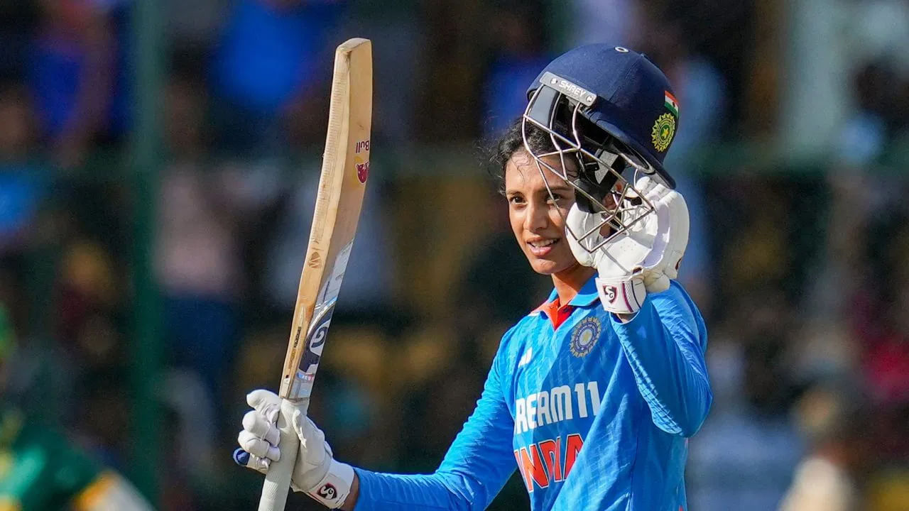 IND vs SL: చారిత్రాత్మక సెంచరీతో లేడీ కోహ్లీ బీభత్సం.. ప్రపంచంలోనే మూడో ప్లేయర్గా రికార్డ్..