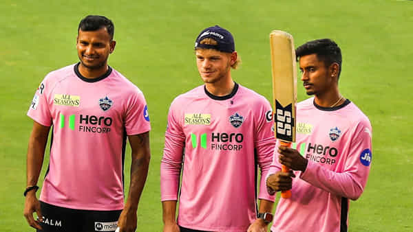 ఇంత బ్యాడ్లక్ ఏంట్రా.. శుభమాని 344 రోజుల తర్వాత ఎంట్రీ ఇస్తే.. రూ. 10.75 కోట్ల ప్లేయర్కు దిమ్మతిరిగే షాక్
