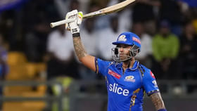 రోహిత్, కోహ్లీకీ సాధ్యం కాలే.. ఐపీఎల్లోనే ఒకే ఒక్కడిగా సూర్య రోహిత్, కోహ్లీకీ సాధ్యం కాలే.. ఐపీఎల్లోనే ఒకే ఒక్కడిగా సూర్య