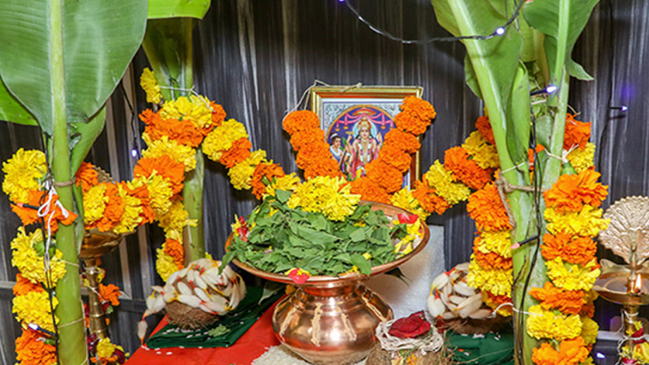Thursday Puja Tips: విష్ణువు అనుగ్రహం కోసం గురువారం ఈ పరిహారాలు చేసి చూడండి.. ఆర్థిక ఇబ్బందుల నుంచి ఉపశమనం