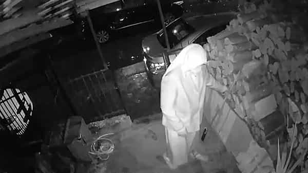 Viral Video: కూల్గా వచ్చి.. పని కానిచ్చింది.! కట్ చేస్తే.. సీసీటీవీలో వెలుగులోకి షాకింగ్ దృశ్యం