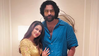 Vijay Thalapathy : విజయ్‏ను కలిసేందుకు వచ్చిన అభిమాని.. ముఖంపై గన్ పెట్టిన బాడీగార్డ్..