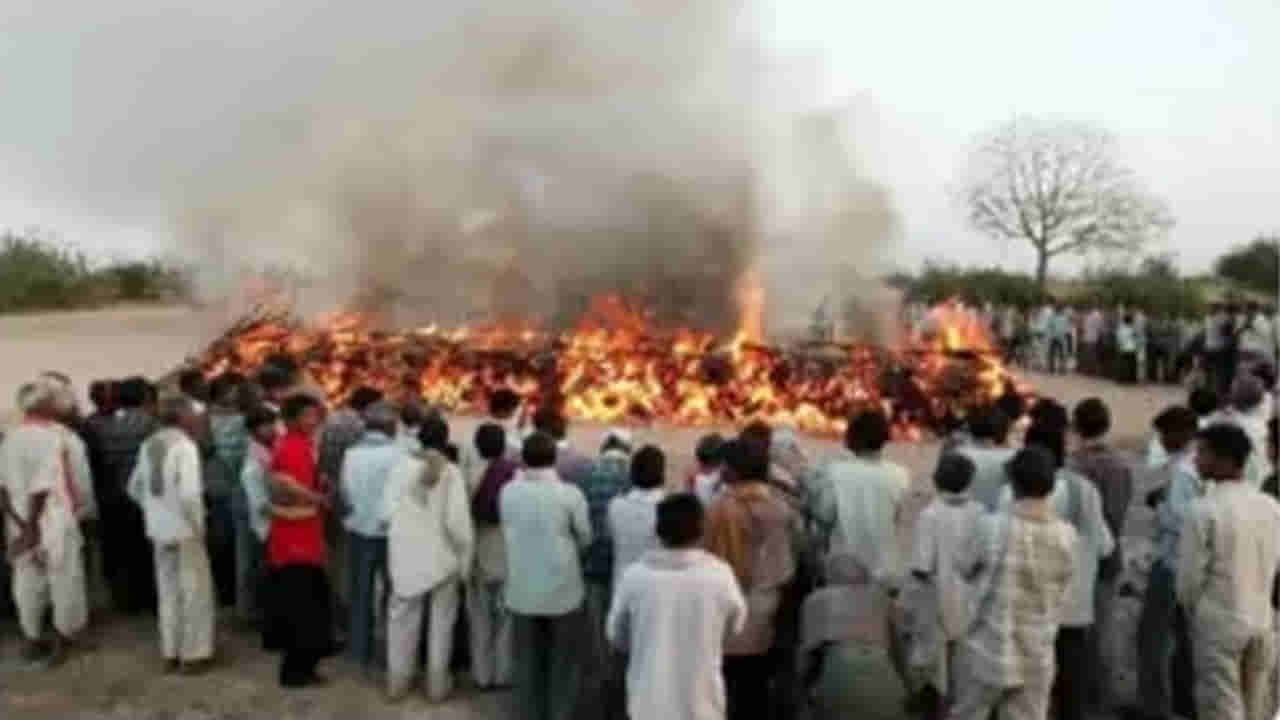 Fact Check: రఫెల్‌ పైలెట్‌ అంత్యక్రియలంటూ ఫొటో వైరల్‌! అందులో నిజమెంతా..?