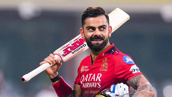 మరోసారి కోహ్లీని గెలికిన టీమిండియా మాజీ క్రికెటర్! సూర్యకు హైప్ ఇస్తూ.. కోహ్లీని