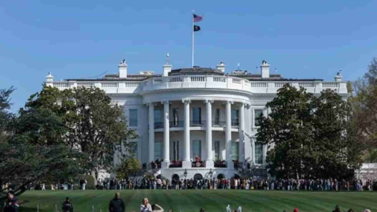 White House : వైట్‌ హౌస్‌ చూసొద్దాం రండి.. అయ్ బాబోయ్ ఇది స్వర్గమేమో కాదా ఇది..