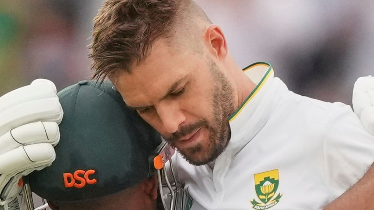 ఐడెన్ మార్క్రమ్ కంటే ముందు, 1996 ప్రపంచ కప్ ఫైనల్‌లో ఆస్ట్రేలియాపై ఒక బ్యాట్స్‌మన్ సెంచరీ చేశాడు. ఆ సమయంలో శ్రీలంకకు చెందిన అరవింద డి సిల్వా ఈ ఘనత సాధించాడు. ఆ తర్వాత ఆస్ట్రేలియా అనేక ఐసీసీ ఈవెంట్లలో ఫైనల్స్ ఆడింది. కానీ, ఒక్క సెంచరీ కూడా నమోదు కాలేదు. ఇప్పుడు 29 సంవత్సరాల తర్వాత, మార్క్రమ్ ఈ కరువును అంతం చేశాడు.