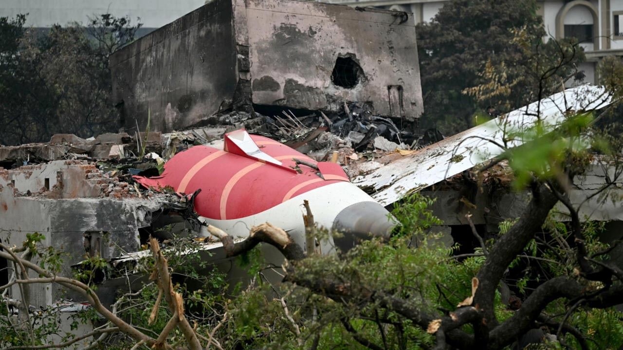 Air India: అహ్మదాబాద్ విమాన ప్రమాదంలో సైబర్ దాడి కోణం..? ఆపరేటింగ్ సిస్టమ్ హ్యాక్ చేసి..