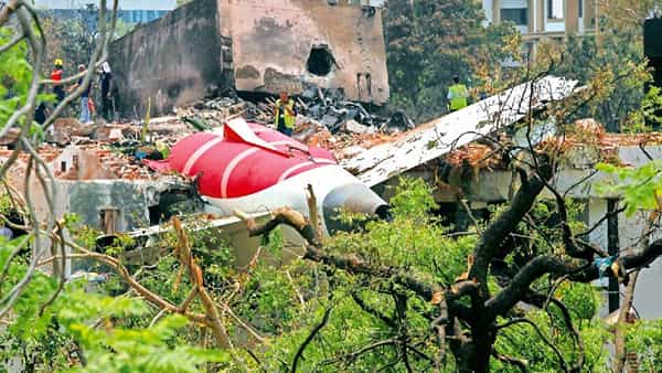Ahmedabad AI Crash: అక్షరాల రూ.4,091 కోట్లు.. భారీ బీమా క్లెయిమ్..! విమానం ఖరీదు కంటే రెండున్నర రేట్లు అదనంగా..
