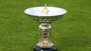 Cricket Records: టెస్ట్ క్రికెట్ చరిత్రలోనే చెత్త ఓవర్.. 22 బంతులతో చిరాకు తెచ్చిన బౌలర్.. కట్‌చేస్తే..