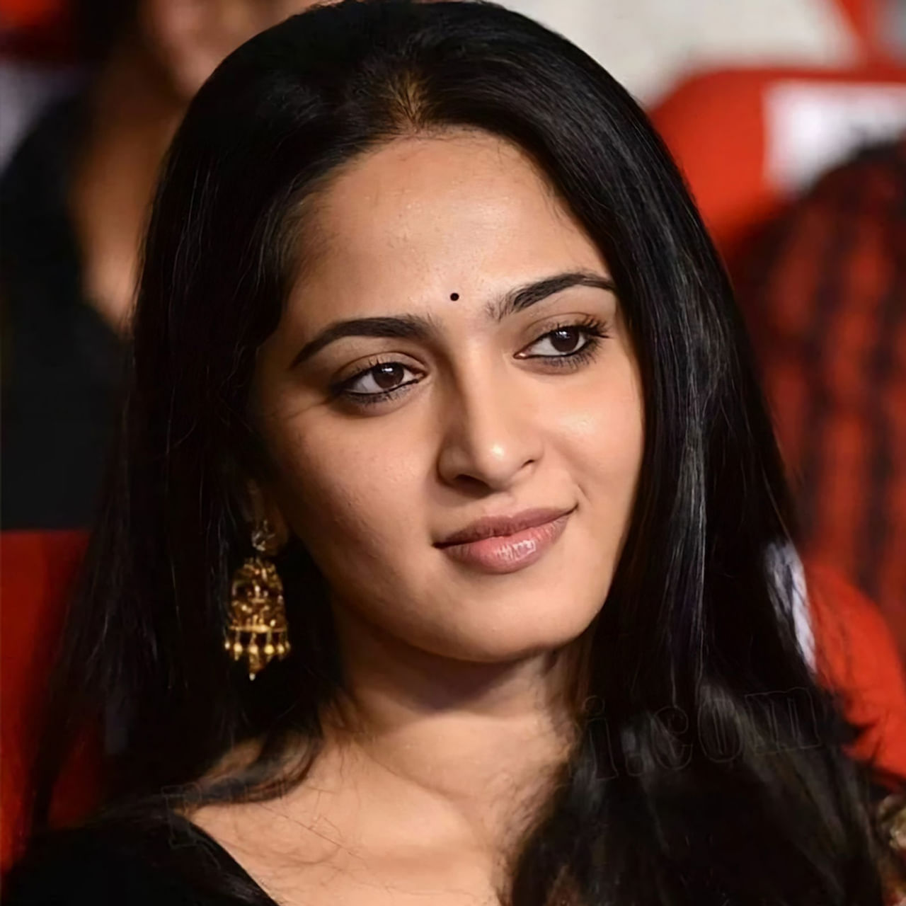 వరుస ఫ్లాప్‌లతో కష్టాల్లో ఉన్న అనుష్క అప్‌ కమింగ్ మూవీ ఘాటీ మీద చాలా ఆశలు పెట్టుకున్నారు. అందుకే ఆ మూవీ విషయంలో జాగ్రత్తలు తీసుకుంటున్నారు. ముఖ్యంగా గతంలో లేడీ ఓరియంటెడ్ సినిమాల విషయంలో సూపర్‌ హిట్ అయిన ఫార్ములాను రిపీట్ చేస్తున్నారు స్వీటీ.