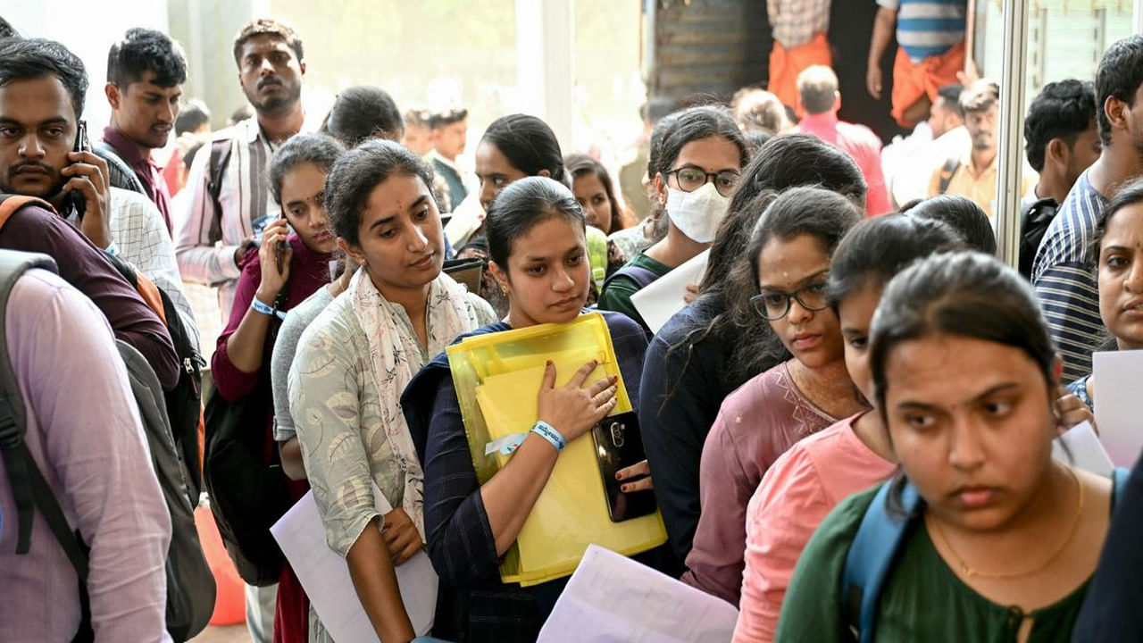 APPSC Group 1 Interviews 2025: ఏపీపీఎస్సీ గ్రూప్‌ 1 ఇంటర్వ్యూ షెడ్యూల్‌ ఇదే.. 1:2 నిష్పత్తిలో ఎంపిక!