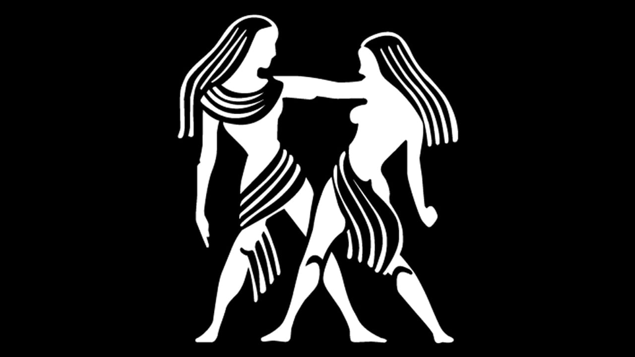 మిథున రాశి : మిథున రాశి వారికి సూర్యుడి సంచారం వలన అనేక సమస్యలు ఎదురుకానున్నాయంటున్నారు జ్యోతిష్య శాస్త్ర నిపుణులు. చేపట్టిన పనుల్లో సమస్యలు తలెత్తుతాయంట. కొన్ని పనులు ఆగిపోయే ప్రమాదం కూడా ఉన్నదంట. వ్యాపారస్తులు అనేక నష్టాలు చవిచూస్తారు. భాగస్వామ్య ఒప్పందాలకు పూనుకోకపోవడమే మంచిది. కుటుంబంలో కూడా కొన్ని విభేదాలు చోటు చేసుకోవడంతో చాలా సమస్యలు వస్తాయంట. అందుకే ఈ రోజుల్లో మిథున రాశి వారు చాలా జాగ్రత్తగా ఉండాలంట.