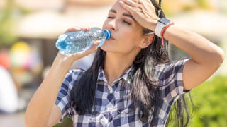 పెళ్లి తర్వాత కలలో మీ లవర్ కనిపించారా..దాని అర్థం ఇదేనంట!