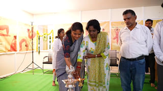 Telangana: సంతూర్ సబ్బుల లోడ్‌తో వెళ్తోన్న లారీకి యాక్సిడెంట్ – డ్రైవర్ మృతి – అయినా పట్టించుకోకుండా