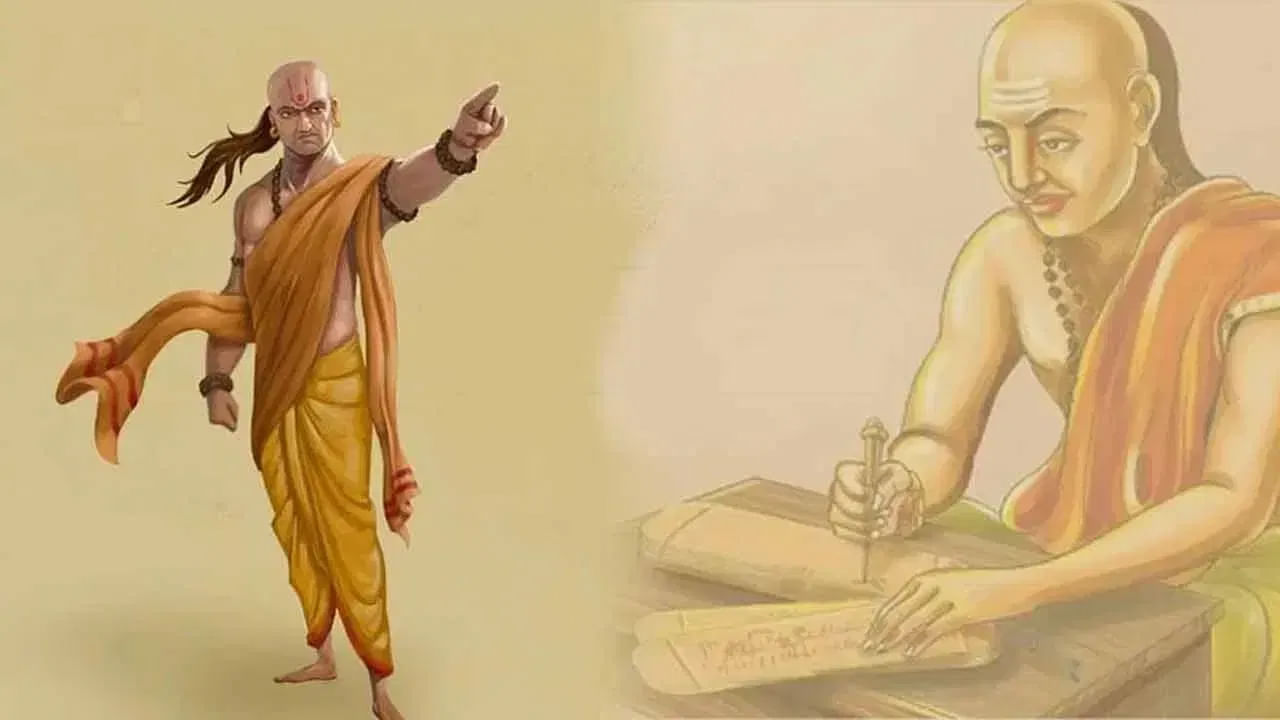 చాణక్యనీతి శాస్త్రం ప్రకారం.. చాణక్యుడు ప్రజలు తమ జీవితంలో విజయాన్ని అందుకోవాలంటే, కష్టపడి పని చేయడం మాత్రమే సరిపోదు అని చెప్పుకొచ్చాడు. ఒక వ్యక్తికి ఆలోచన, అలవాట్లు, ప్రవర్తన చాలా ముఖ్యమైనవి. అంతే కాకుండా సమయానికి విలువనిచ్చి, సరైన నిర్ణయాలు తీసుకుని తన లక్ష్యంపై దృష్టి సారించే వ్యక్తి మాత్రమే ముందుకు సాగుతాడని తెలిపారు.