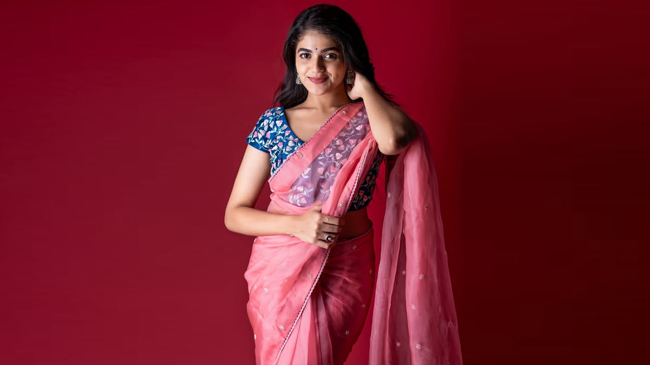 Charming Sangeerthana Vipin