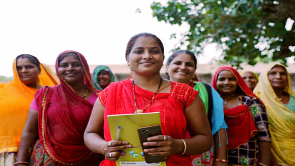 Micro Finance: గ్రామ స్థాయికి క్రెడిట్ అవగాహన.. సిబిల్, సా-ధన్ కొత్త కార్యక్రమం!