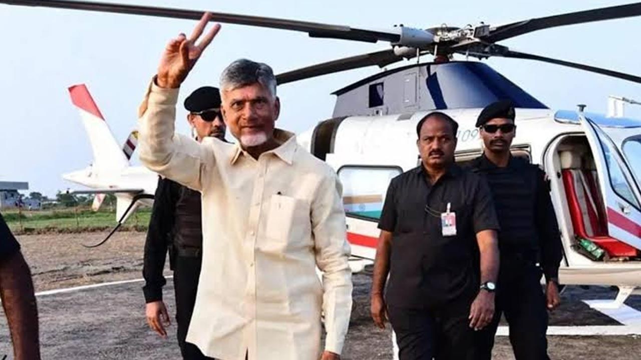 Andhra News:  సీఎం వినియోగించే హెలికాప్టర్‌లో సాంకేతిక లోపం.. కేంద్ర మంత్రికి త్రుటిలో తప్పిన ప్రమాదం