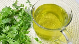 మీ ఇంట్లో ఉండే ఈ ఆకులు ఆరోగ్యానికి మస్తు మేలు చేస్తాయి..! ఇంతకీ వంటలో వాడుతున్నారా.. లేదా..?