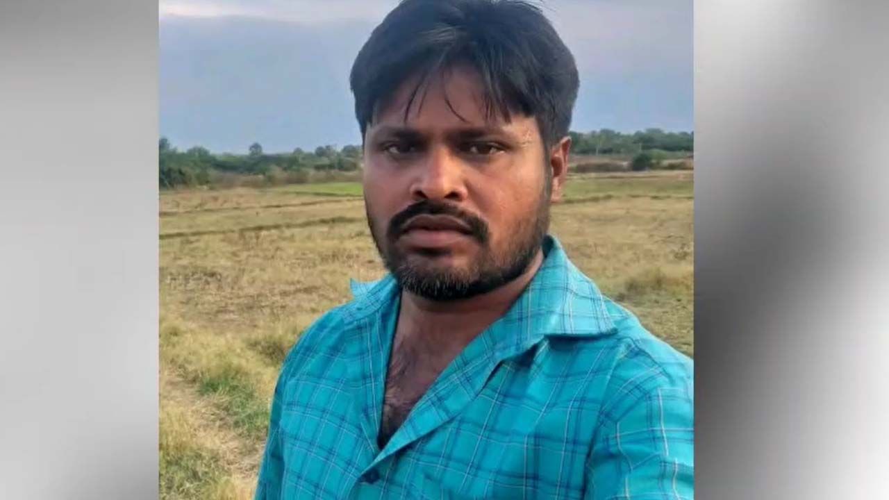 సొంత అన్నను కడతేర్చిన కసాయి తమ్ముడు.. నడిరోడ్డుపై సంచలనం సృష్టించిన మర్డర్..! సొంత అన్నను కడతేర్చిన కసాయి తమ్ముడు.. నడిరోడ్డుపై సంచలనం సృష్టించిన మర్డర్..!