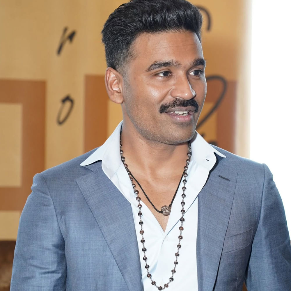 తనకు రూ.150 సంపాదిస్తే రూ.200కు సమస్యలు ఉంటాయని.. కోటి సంపాదిస్తే రూ.2 కోట్లకు సమస్యలుంటాయని అన్నారు. అనంతరం కుబేర వేడుక స్టేజ్ పై డ్యాన్స్ చేసి అదరగొట్టారు ధనుష్. ఇదిలా ఉంటే.. ఈ చిత్రంలో ఆయన బిచ్చగాడి పాత్రలో కనిపించనున్నారు. ఇదివరకు విడుదలైన పోస్టర్స్, టీజర్ మూవీపై ఆసక్తిని కలిగించాయి. 