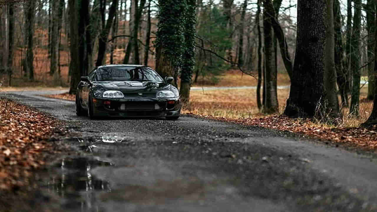 అడవిలో 3 రోజులుగా ఆగి ఉన్నకారు.. దగ్గరికి వెళ్లి చూడగా షాకింగ్‌ సీన్‌!