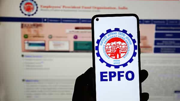 EPFO 3.0: ఏటీఎం ద్వారా పీఎఫ్ విత్డ్రా.. ఈ నెలలోనే అందుబాటులోకి..?