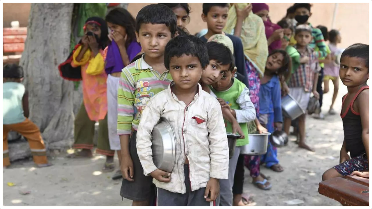 World Bank Report: భారతదేశంలో భారీగా తగ్గిన పేదరికం.. ప్రపంచ బ్యాంకు నివేదిక