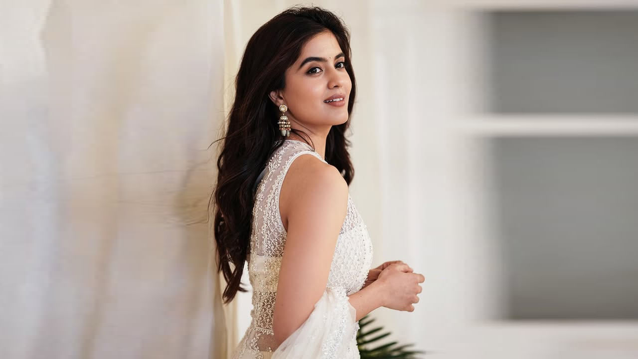 Gorgeous Amritha Aiyer