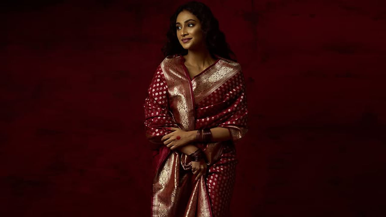 మిస్ వరల్డ్ 2017 మానుషి చిల్లర్ చేతలమీదగా ఫెమినా మిస్ ఇండియా 2018 కిరీటాన్ని కైవసం చేసుకుంది ఈ ముద్దుగుమ్మ. 8 డిసెంబర్ 2018న చైనాలోని సన్యాలో జరిగిన మిస్ వరల్డ్ 2018 పోటీలో అనుక్రీతి భారతదేశానికి ప్రాతినిధ్యం వహించింది.