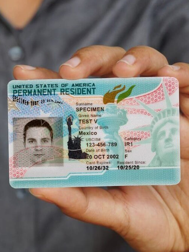 అసలు గ్రీన్ కార్డ్ ఎందుకు.? దీని లాభాలు ఏంటి.?