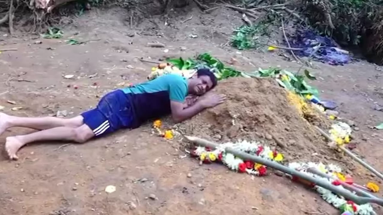 Viral Video: ‘నేను ఎక్కడికి వెళ్లను.. నా బిడ్డతో ఇక్కడే ఉంటా’ – కంటతడి పెట్టిస్తోన్న ఆ తండ్రి వీడియో