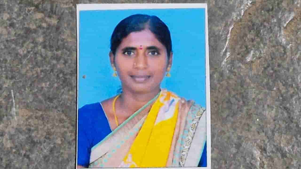 రక్తపుమడుగులో విగతజీవిగా పడి ఉన్న ఒంటరి మహిళ.. కారణం అదేనా?