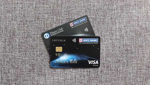 Credit Cards: మీ దగ్గర హెచ్డీఎఫ్సీ క్రెడిట్ కార్డు ఉందా? వెంటనే ఆ పని చేయాల్సిందే..!