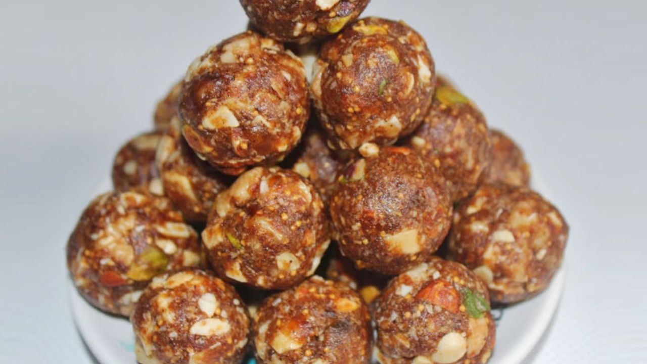 ప్రెగ్నెన్సీలో తప్పకుండా తినాల్సిన లడ్డూలు.. రుచికరమైన, సులభమైన ఈ రెసిపీ మీకోసం..!