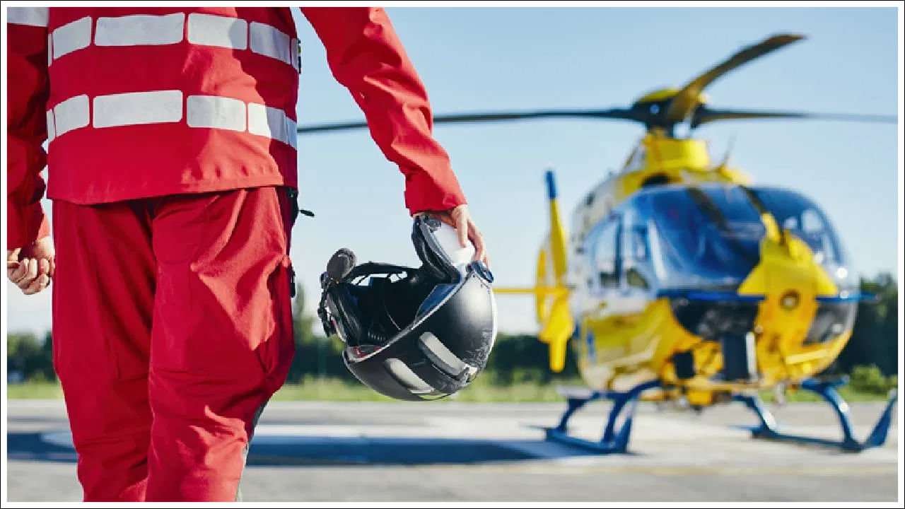 దీనికి కనీస విద్యార్హత 10+2 . CHPL కోర్సు వ్యవధి సాధారణంగా 12 నుండి 18 నెలలు. అలాగే దీని మొత్తం ఖర్చు రూ.30 లక్షల నుండి రూ.50 లక్షల మధ్య ఉంటుంది.