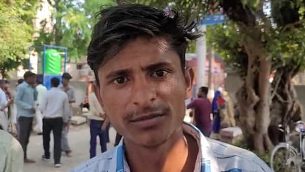 Watch: మరో రాజా రఘువంశీని కాలేను..! ప్రియుడితో వెళ్లి పోయిన భార్యకు భర్త సర్ప్రైజ్..