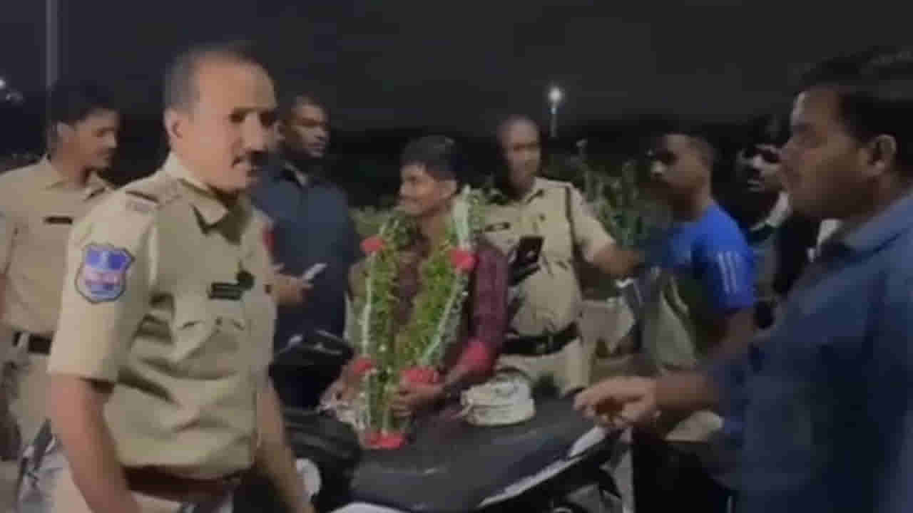 అర్ధరాత్రి రోడ్డుపై బర్త్ డే వేడుకలు! సడెన్గా ఎంట్రీ ఇచ్చిన సీఐ.. ఆ తర్వాత