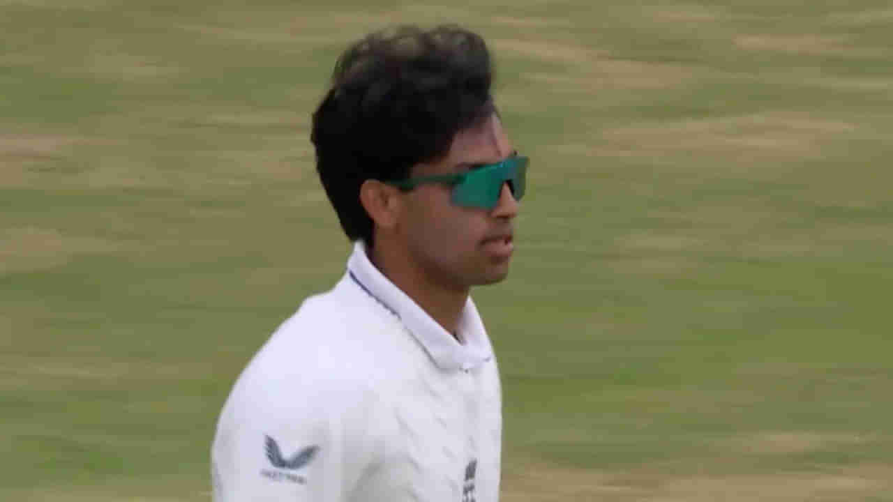 స్వ్కాడ్‌లో పేరు లేదు, ఏ జట్టుతో సంబంధం లేదు.. కట్‌చేస్తే.. లీడ్స్ టెస్ట్‌లో ఎంట్రీ ఇచ్చిన గుర్తు తెలియని ప్లేయర్