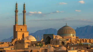 Kitchen Tips: మీరూ వంట గదిలో గ్యాస్‌ స్టౌ పక్కన వీటిని ఉంచుతున్నారా? ఎంత డేంజరో తెలుసా..