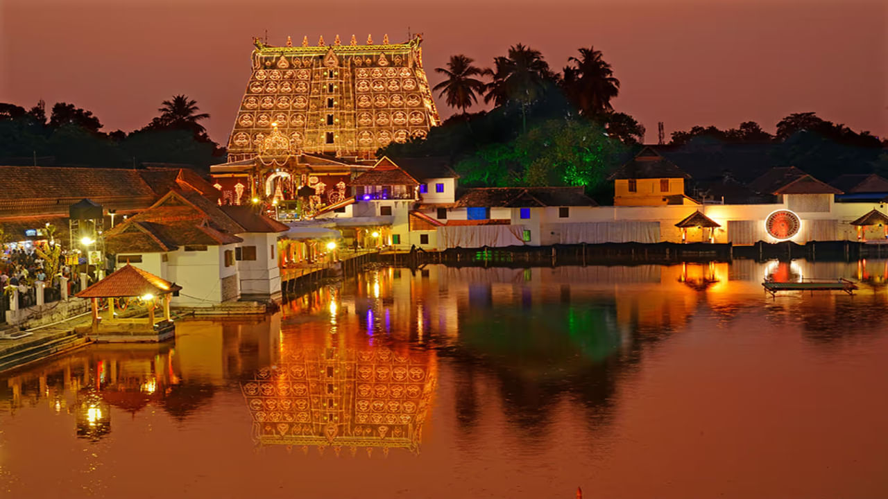 IRCTC Tour: ఐఆర్సీటీసీ తీపికబురు.. ఒకే ప్యాకేజీలో పద్మనాభ స్వామి టు మధుర మీనాక్షి దర్శనాలు