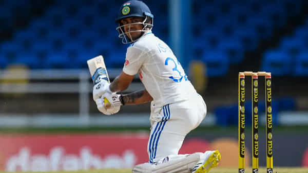 Ishan Kishan: బీసీసీఐ ఛీ కొట్టింది.. కట్చేస్తే.. ఇంగ్లండ్ ఫ్లైట్ ఎక్కిన టీమిండియా క్రికెటర్.. ఎందుకంటే?