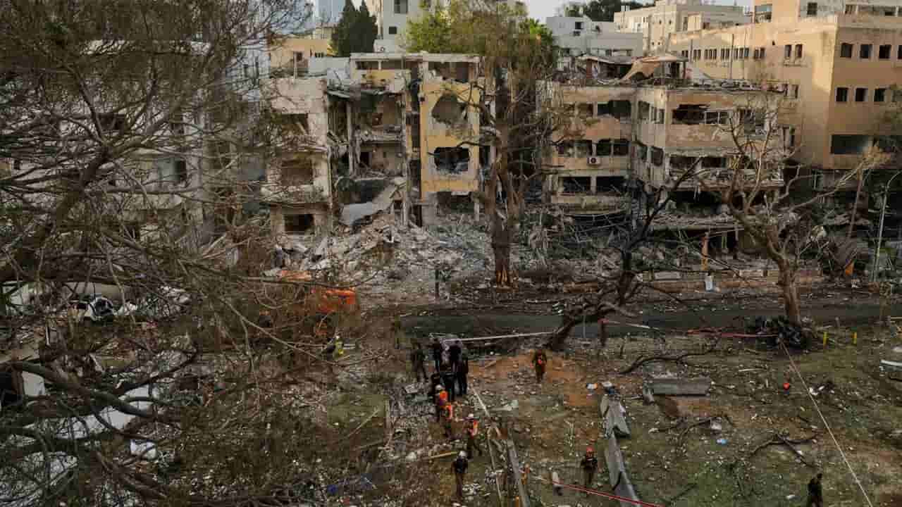 Govt Helpline: ఇరాన్-ఇజ్రాయెల్ ఉద్రిక్తతలు: తెలంగాణ పౌరుల కోసం ఢిల్లీలో ప్రత్యేక హెల్ప్లైన్ ఏర్పాటు!