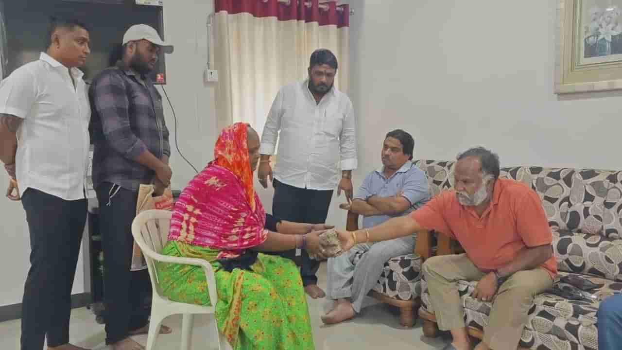 మరోసారి మానవత్వం చాటుకున్న జగ్గారెడ్డి! భారీ ఆర్థిక సాయం!