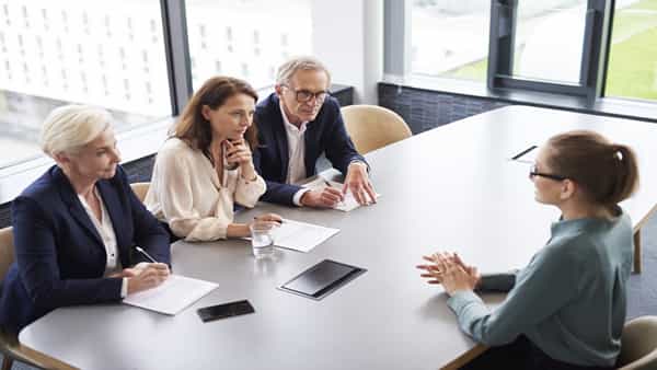 Job Interview: ఉద్యోగం కావాలంటే 14 రౌండ్లు క్లియర్ చేయాల్సిందే.. వైరల్ అయిన మహిళా ఉద్యోగి పోస్ట్