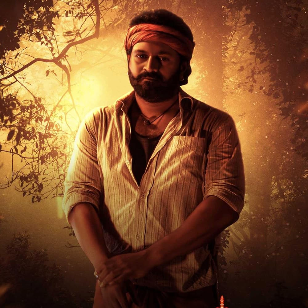 అక్టోబర్ 2న రిలీజ్ కానుంది కాంతార చాప్టర్ 1. సినిమా పోస్ట్ పోన్ అవుతుందని పలుమార్లు పుకార్లు వినిపించినా, అందులో నిజం లేదని స్ట్రాంగ్ కౌంటర్ ఇస్తూనే ఉన్నారు మేకర్స్. మాట తప్పను.. మడం తిప్పను కాన్సెప్ట్ తో ముందుకు సాగుతున్నారు రిషబ్.