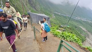 Kedarnath Landslide Tragedy: కేదార్‌నాథ్‌లో విరిగిపడ్డ కొండచరియలు.. ఇద్దరు మృతి, మరో నలుగురు